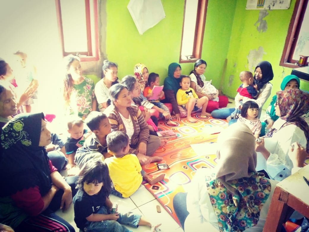 Kegiatan posyandu desa cijagra